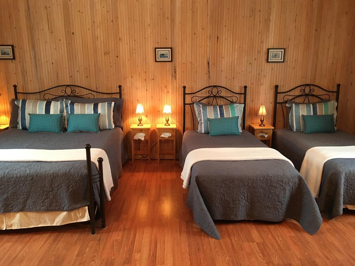 La Chouette Viree Bed & Breakfast Grandes-Bergeronnes Exterior photo