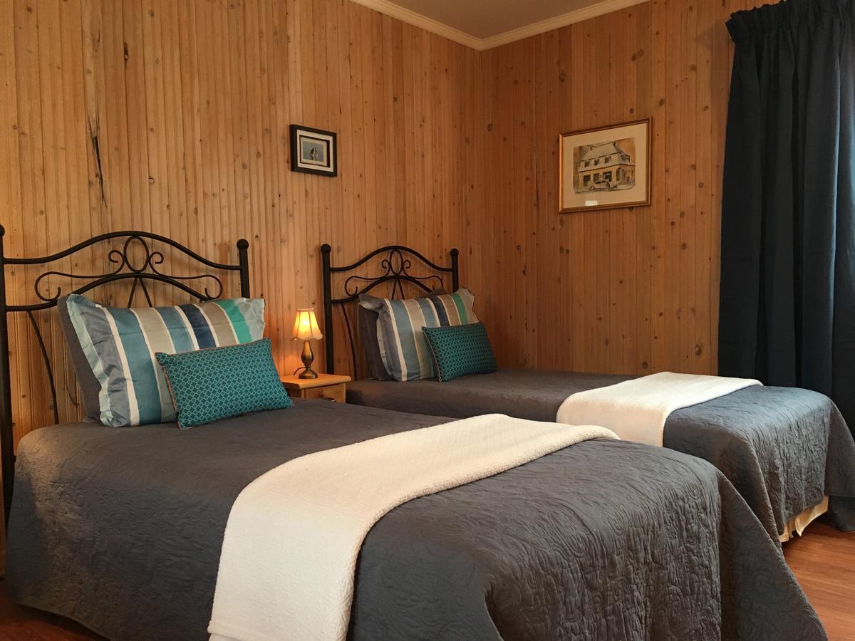 La Chouette Viree Bed & Breakfast Grandes-Bergeronnes Exterior photo
