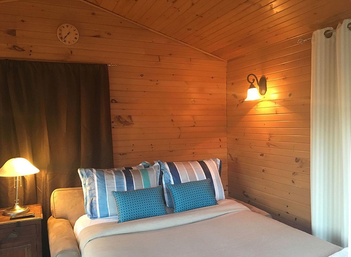 La Chouette Viree Bed & Breakfast Grandes-Bergeronnes Exterior photo