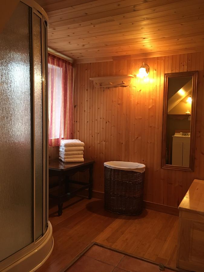 La Chouette Viree Bed & Breakfast Grandes-Bergeronnes Exterior photo
