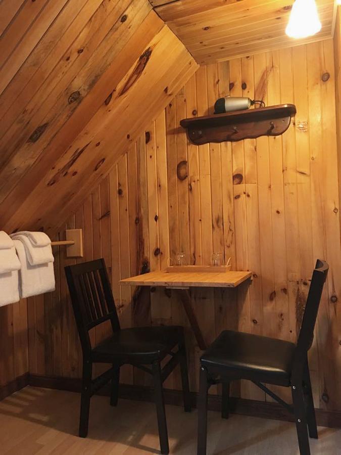 La Chouette Viree Bed & Breakfast Grandes-Bergeronnes Exterior photo